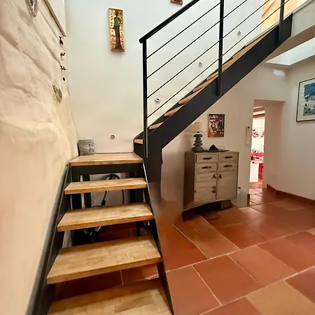 La Maison Aquarelle -climatisation-wifi -5 Pers